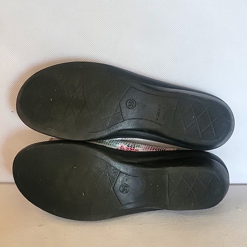 Flexus Anatomic Coloful Leather Sandal by Spring Step  (US‎ 8 or EURO 39) - Picture 6 of 7
